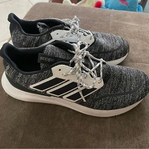 Men’s Adidas Size 10 Energy Falcon Running Shoe -like new*